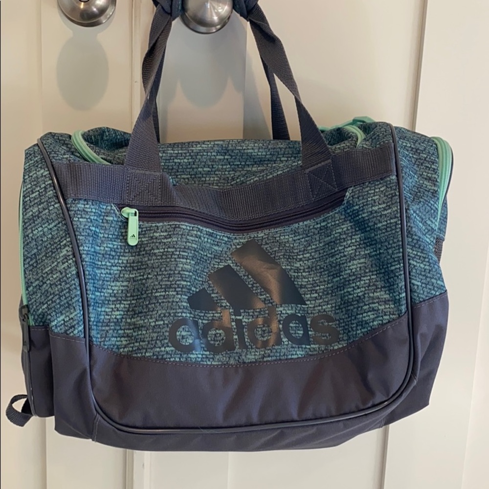 Adidas defender ||| small duffel bag